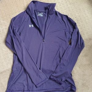 Men’s Athletic top